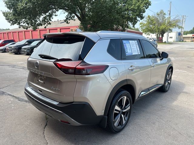 2022 Nissan Rogue SL