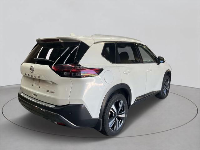 2022 Nissan Rogue SL