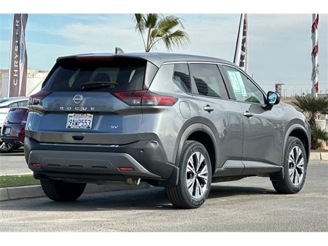 2022 Nissan Rogue SV
