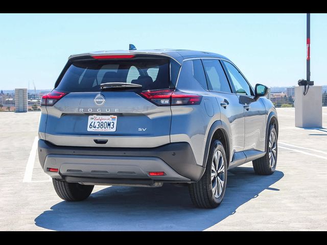 2022 Nissan Rogue SV