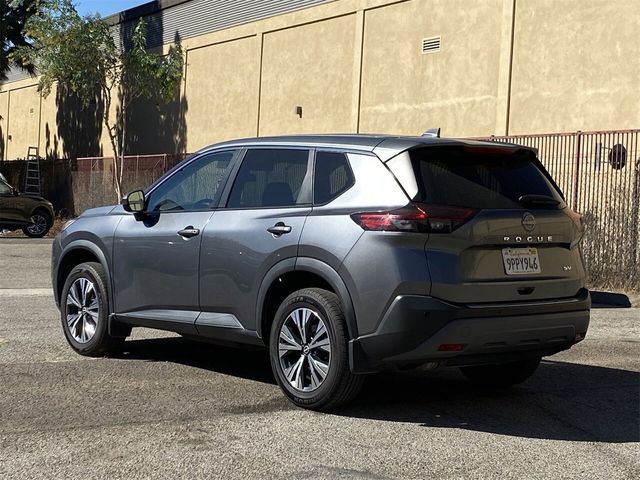 2022 Nissan Rogue SV