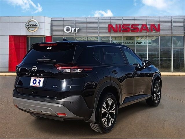 2022 Nissan Rogue SV