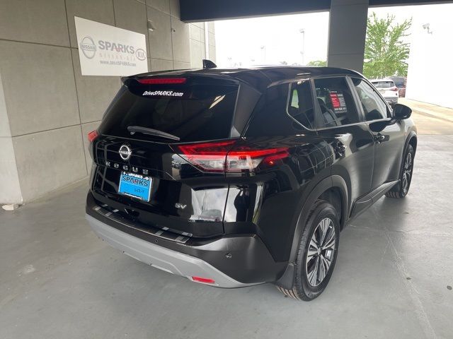 2022 Nissan Rogue SV