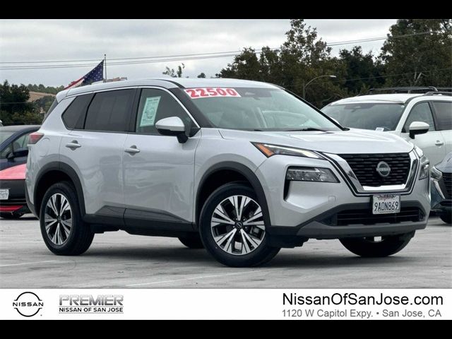 2022 Nissan Rogue SV