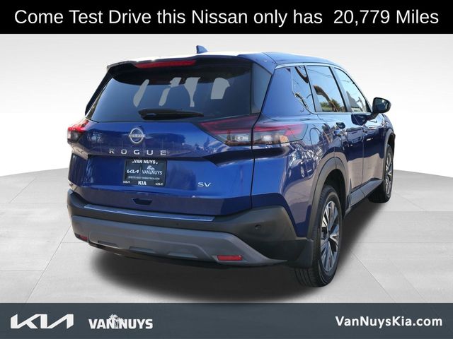 2022 Nissan Rogue SV