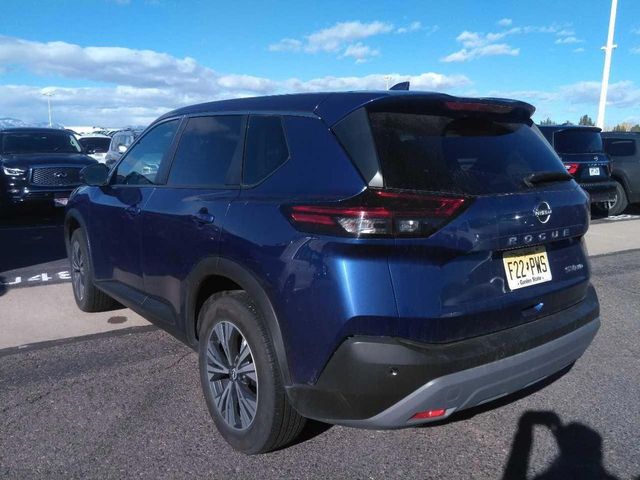 2022 Nissan Rogue SV