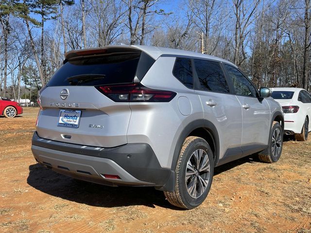 2022 Nissan Rogue SV