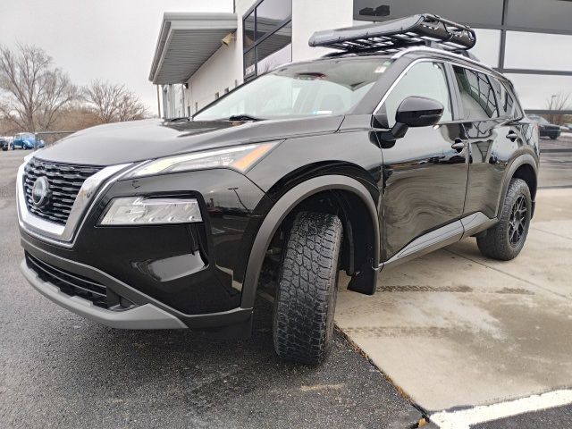 2022 Nissan Rogue SV