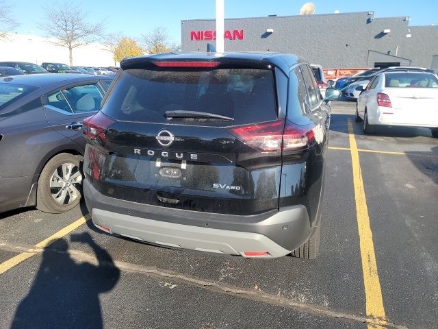 2022 Nissan Rogue SV