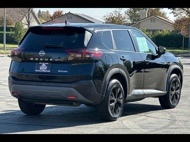 2022 Nissan Rogue SV