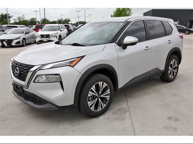 2022 Nissan Rogue SV