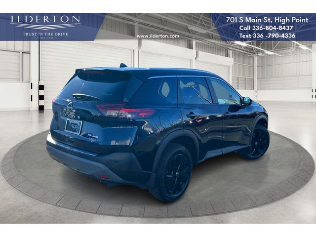 2022 Nissan Rogue SV