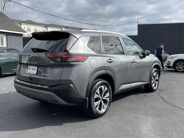 2022 Nissan Rogue SV