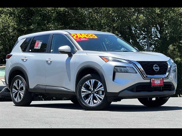 2022 Nissan Rogue SV