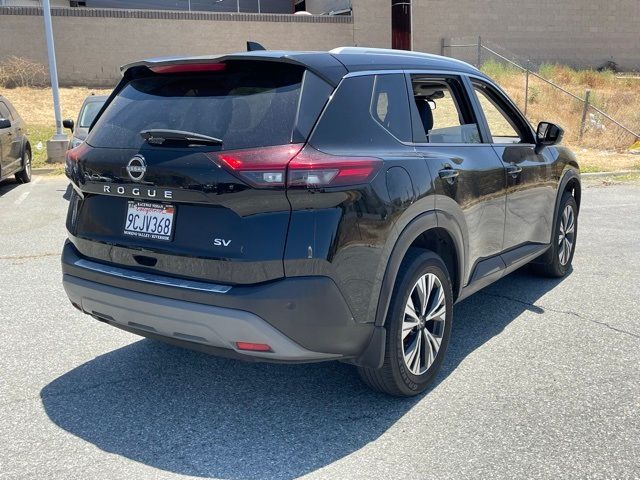 2022 Nissan Rogue SV