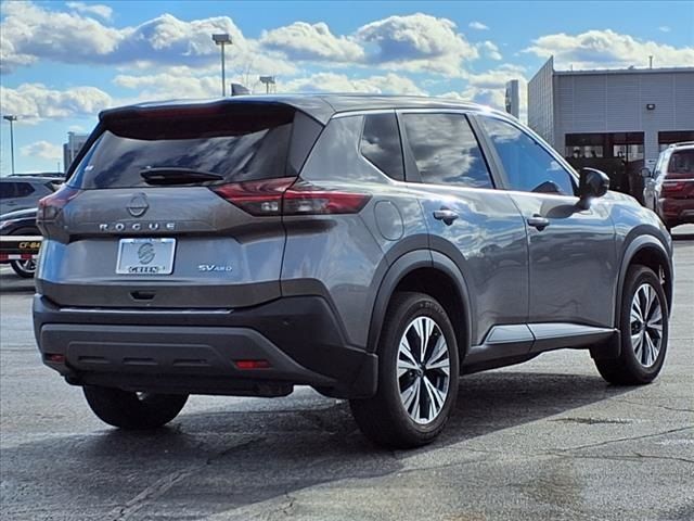 2022 Nissan Rogue SV