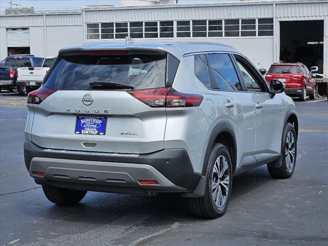 2022 Nissan Rogue SV