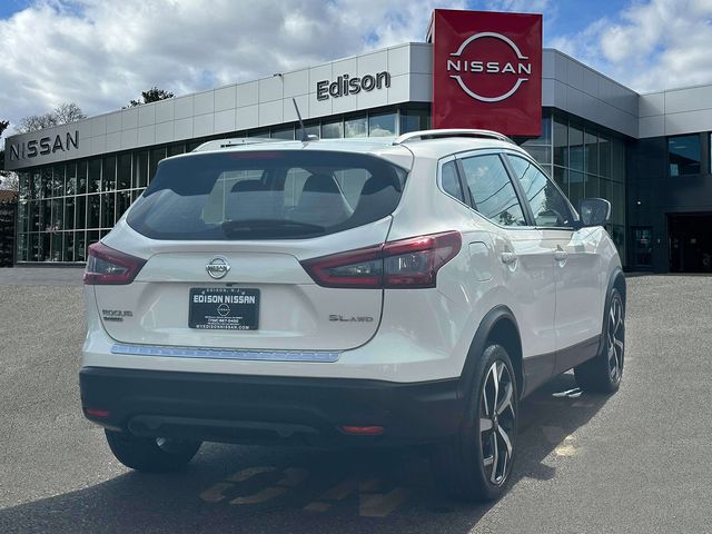 2022 Nissan Rogue Sport SL