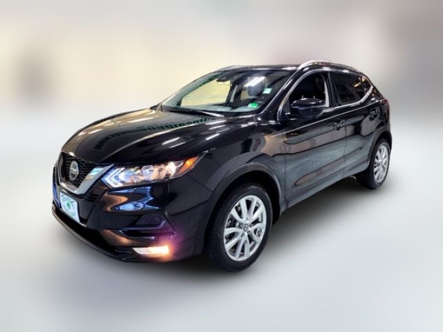 2022 Nissan Rogue Sport SV