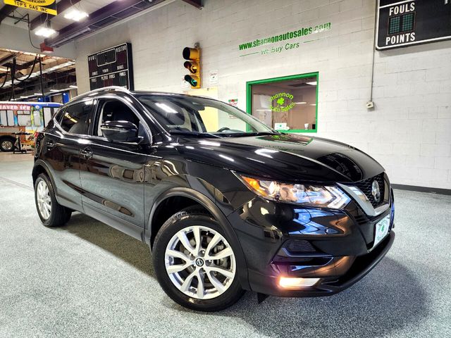 2022 Nissan Rogue Sport SV