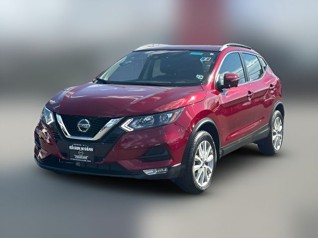 2022 Nissan Rogue Sport SV