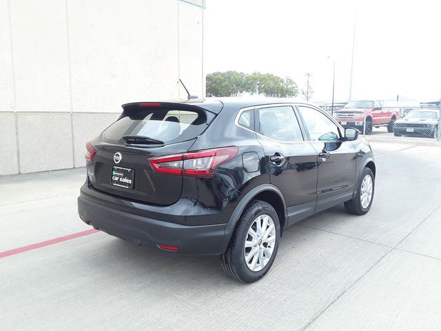 2022 Nissan Rogue Sport S