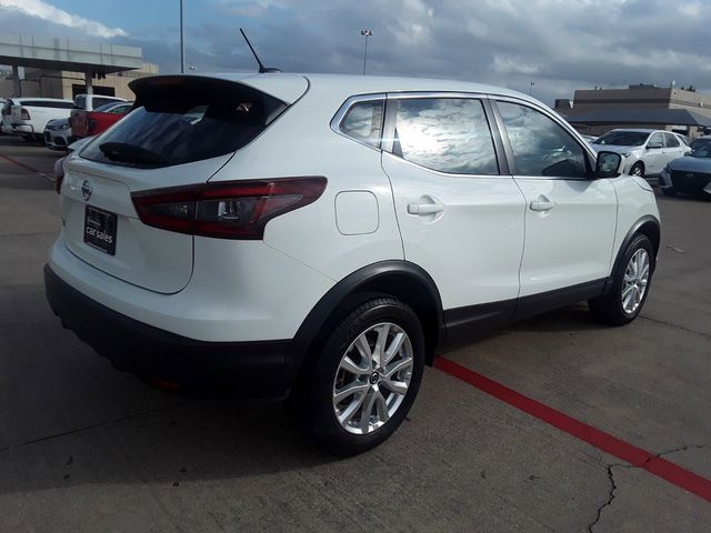 2022 Nissan Rogue Sport S