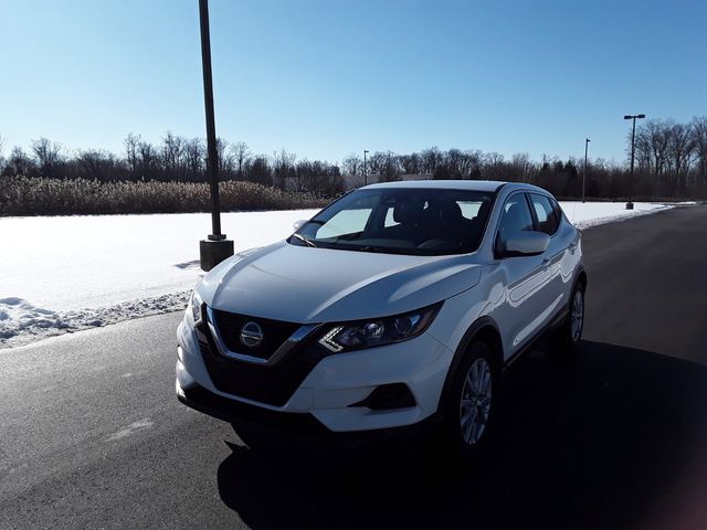 2022 Nissan Rogue Sport S