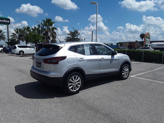 2022 Nissan Rogue Sport S