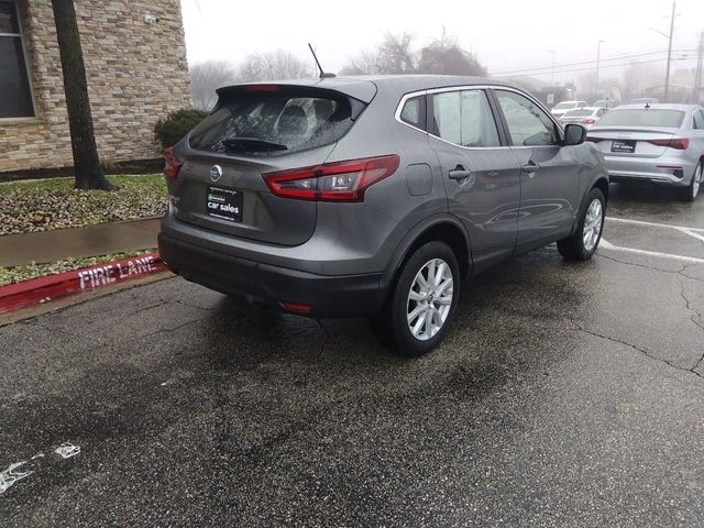 2022 Nissan Rogue Sport S