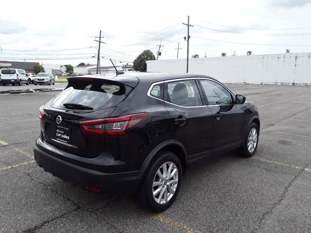 2022 Nissan Rogue Sport S