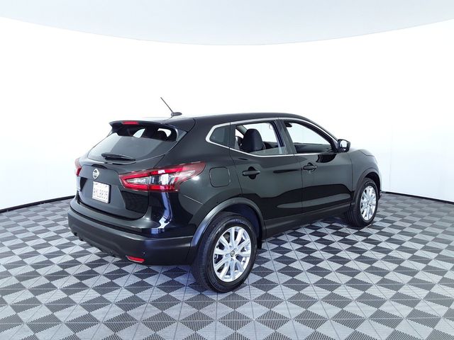 2022 Nissan Rogue Sport S