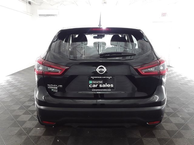 2022 Nissan Rogue Sport S