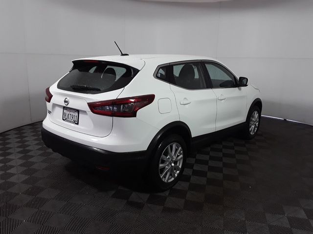 2022 Nissan Rogue Sport S