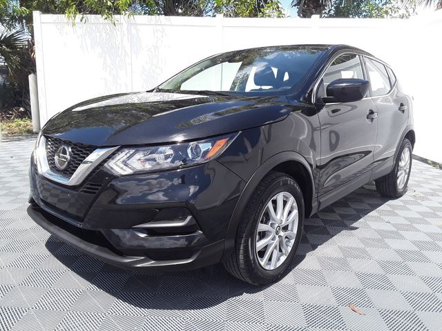 2022 Nissan Rogue Sport S