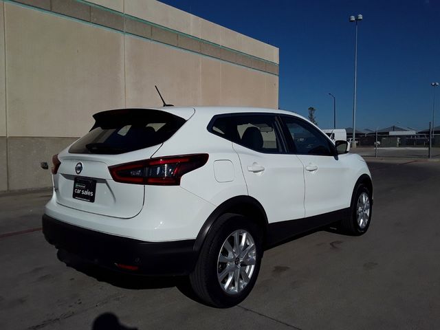 2022 Nissan Rogue Sport S