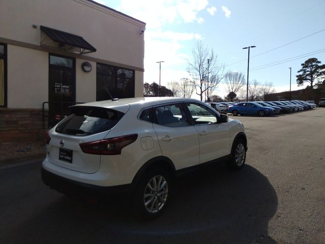 2022 Nissan Rogue Sport S