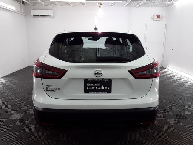 2022 Nissan Rogue Sport S