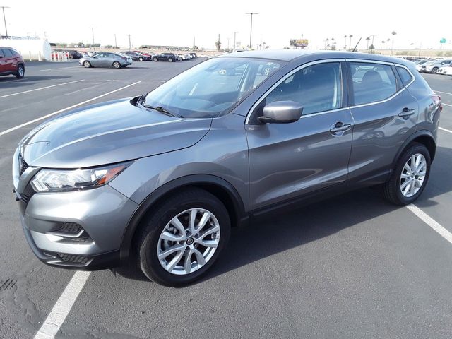 2022 Nissan Rogue Sport S