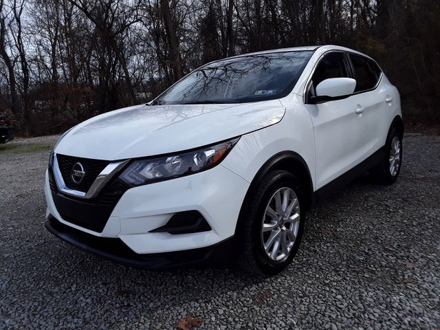 2022 Nissan Rogue Sport S