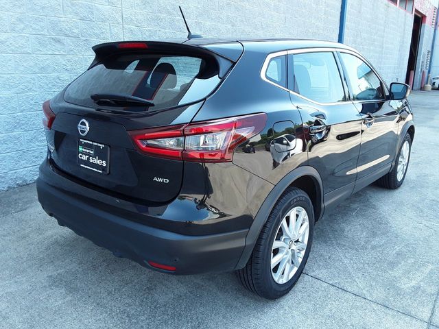 2022 Nissan Rogue Sport S