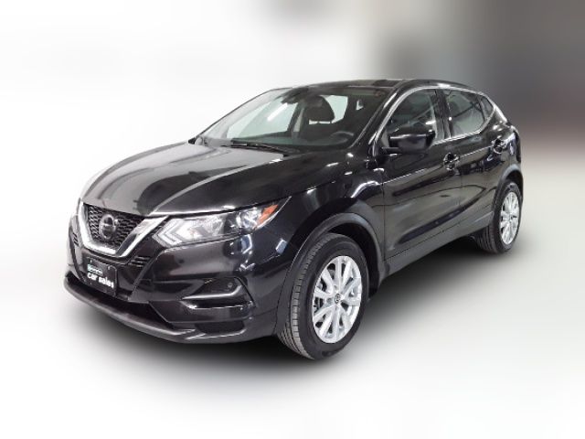 2022 Nissan Rogue Sport S