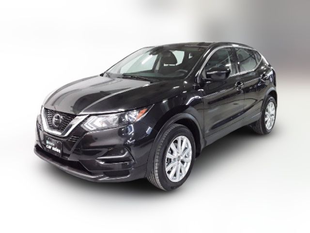 2022 Nissan Rogue Sport S