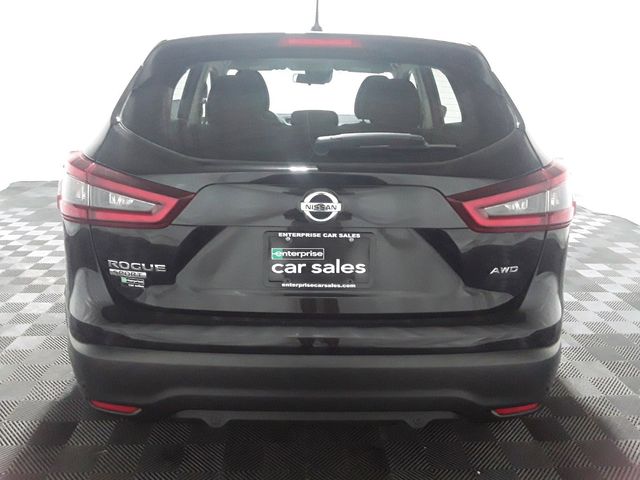 2022 Nissan Rogue Sport S