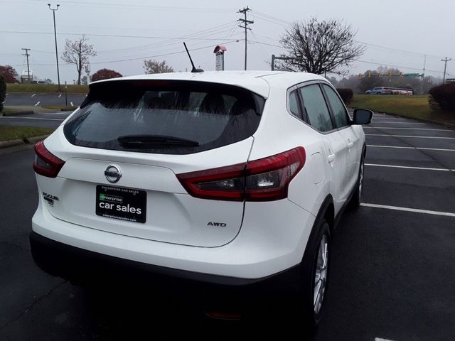 2022 Nissan Rogue Sport S