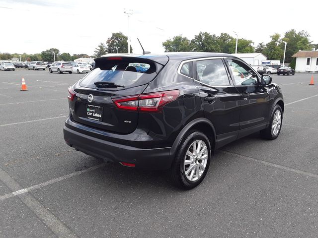 2022 Nissan Rogue Sport S