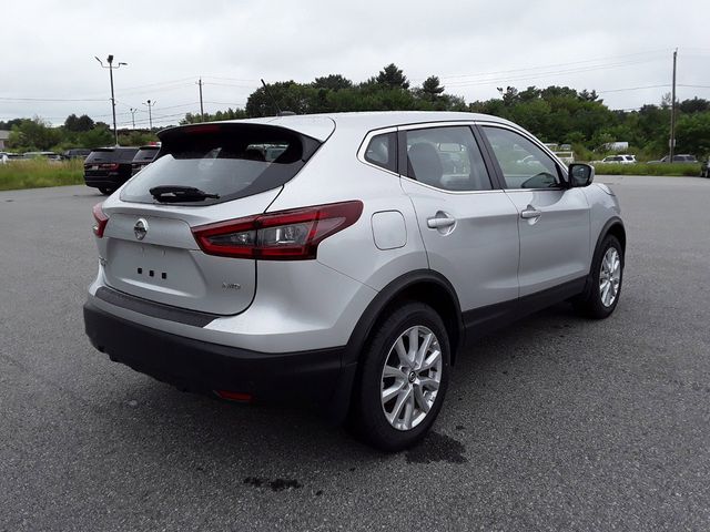 2022 Nissan Rogue Sport S