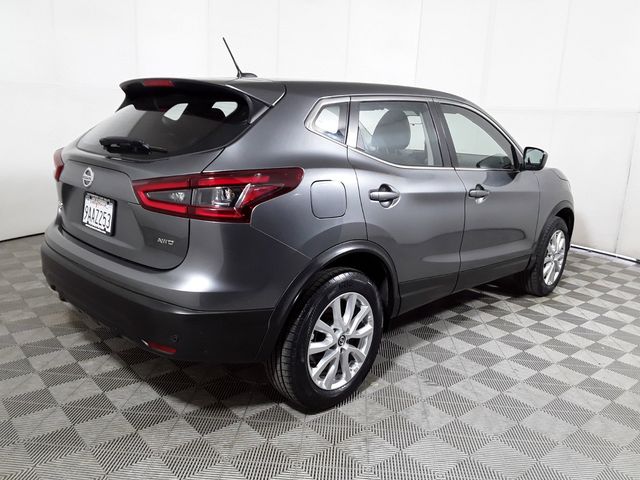 2022 Nissan Rogue Sport S