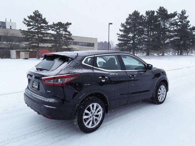 2022 Nissan Rogue Sport S