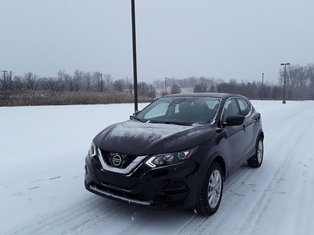 2022 Nissan Rogue Sport S